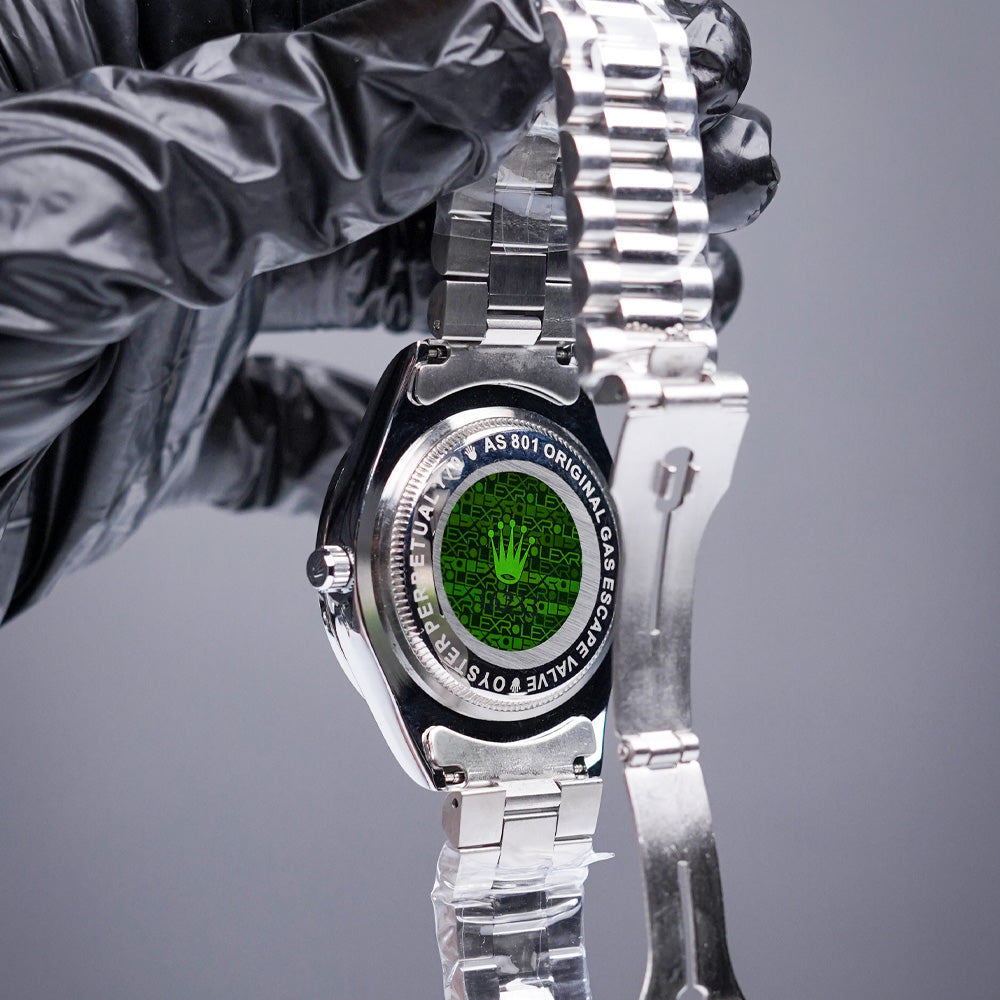 ROLEX BLACK DIAL WITH JUBILEE CHAIN