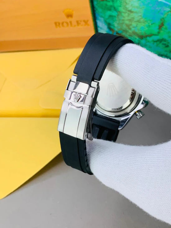 ROLEX BLACK DIAL DAYTONE RUBBER STRAP